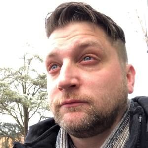 Meet your Posher, Bobby